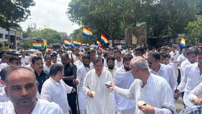 मोठी बातमी! मुंबईतील जैन मंदिर पाडणाऱ्या त्या महापालिका अधिकाऱ्याचं निलंबन