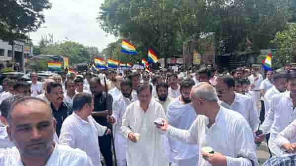 मोठी बातमी! मुंबईतील जैन मंदिर पाडणाऱ्या त्या महापालिका अधिकाऱ्याचं निलंबन