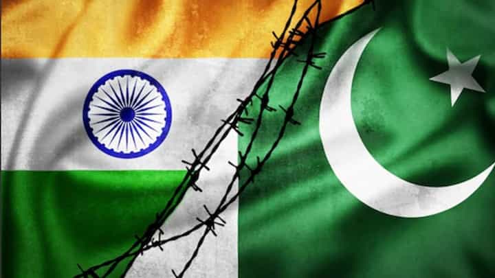 Bahawalpur Terror Camps : राजस्थानजवळ पाकने जैश-ए-मोहम्मदचे 4 दहशतवादी तळ बांधले Bahawalpur Terror Camps : राजस्थानजवळ पाकने जैश-ए-मोहम्मदचे 4 दहशतवादी तळ बांधले