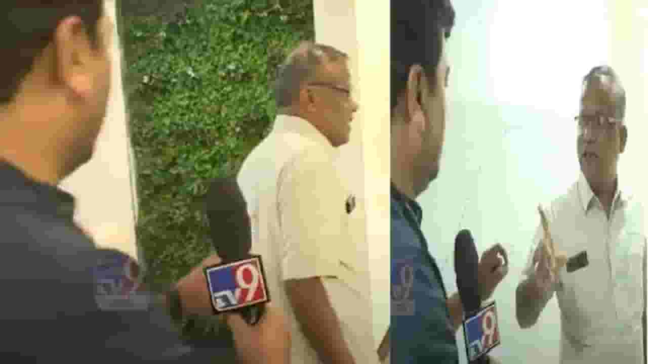 सुरेश धसांच्या आरोपांवर किरण जाधव यांनी बोलणं टाळलं, tv9 चा कॅमेरा बघताच ठोकली धूम सुरेश धसांच्या आरोपांवर किरण जाधव यांनी बोलणं टाळलं, tv9 चा कॅमेरा बघताच ठोकली धूम