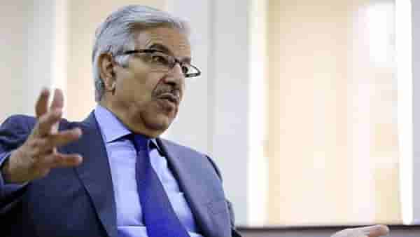 Pakistan : ‘ही आमची चूक, याची किंमत…’; पाकच्या रक्षा मंत्री ख्वाजा आसिफ यांची दहशतवादावर मोठी कबुली