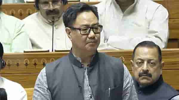 Waqf Bill सुधारणा आणली नसती, तर या संसदेवर देखील दावा ठोकला असता, लोकसभेत केंद्रीय मंत्री किरेन रिजिजू बरसले