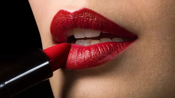 लिपस्टिक... महिलांच्या मेकअपचा भाग कशी बनली? जाणून घ्या रंजक इतिहास