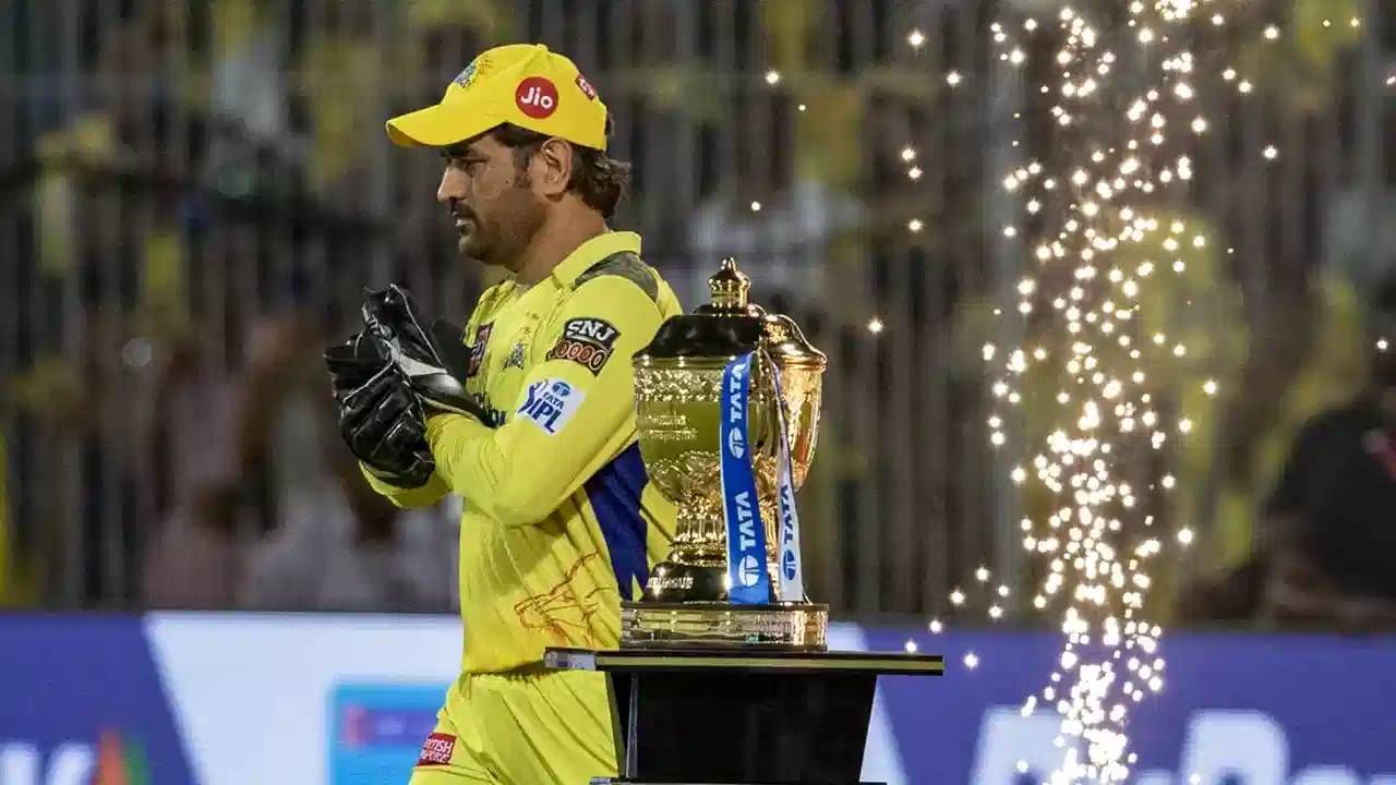 IPL 2025, CSK vs KKR : धोनीने कर्णधारपद स्वीकारताच पहिल्याच सामन्यात मनासारखा निर्णय, म्हणाला की... IPL 2025, CSK vs KKR : धोनीने कर्णधारपद स्वीकारताच पहिल्याच सामन्यात मनासारखा निर्णय, म्हणाला की...