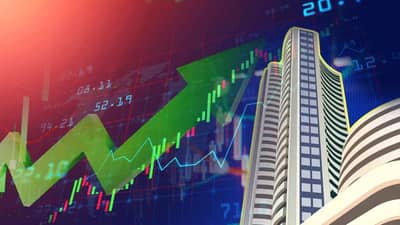 घसरत्या बाजारात या शेअरने केले मालामाल; एका वर्षात 1 लाखांचे केले 39 लाख