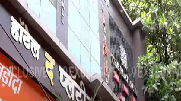 7 पिस्तुल, 21 काडतूस, हॉटेलमधून पाच जणांना उचललं, मुंबई पोलिसांकडून मोठ्या प्लानिंगचा पर्दाफाश