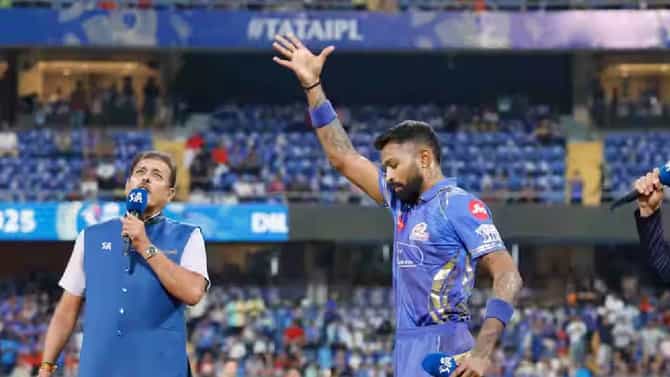 IPL 2025, MI vs DC : नाणेफेकीचा कौल दिल्लीच्या बाजूने, हार्दिक पांड्या फलंदाजी आल्याने म्हणाला...