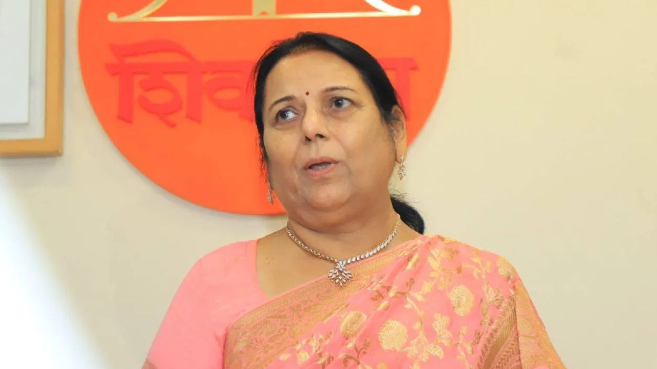 ठाकरे बंधूंच्या युतीवर नीलम गोऱ्हे स्पष्टच बोलल्या, म्हणाल्या त्यांनी एकनाथ शिंदेंना घाबरून.. ठाकरे बंधूंच्या युतीवर नीलम गोऱ्हे स्पष्टच बोलल्या, म्हणाल्या त्यांनी एकनाथ शिंदेंना घाबरून..