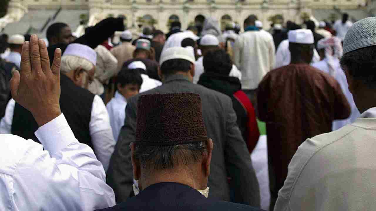 धक्कादायक, महाराष्ट्रात एकूण ५०३७ पाकिस्तानी नागरिक राहतात...१०७ पाकिस्तानी नागरिक तर