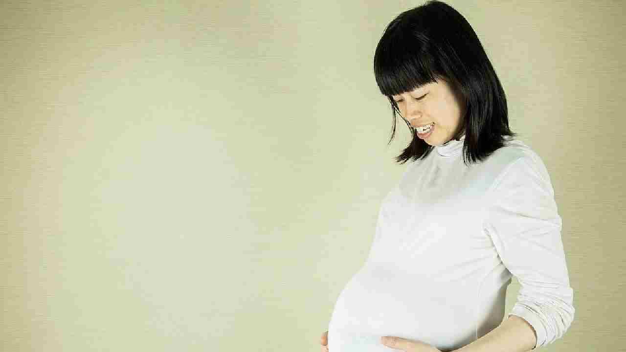 विवाहबाह्य संबंधातून प्रेग्नंट राहण्याचे प्रमाण वाढले, सर्वाधिक गर्भधारणा १८ वर्षांखालील तरुणींमध्ये...