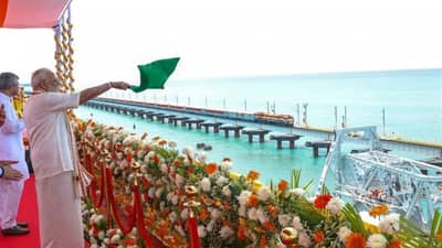 तामिळनाडूचे नेते तामिळमध्ये सही करीत नाहीत, भाषावादावर पीएम मोदी यांची स्टॅलिन यांच्यावर टीका