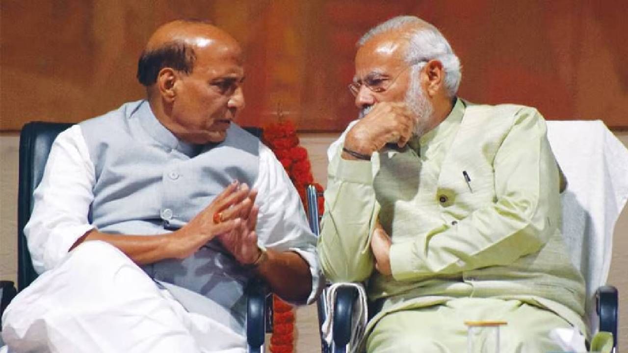India Pakistan Tension : काही तरी मोठं घडणार... पंतप्रधानांना पुन्हा भेटले राजनाथ सिंह; 'या' सर्वात बड्या अधिकाऱ्याच्या हजेरीने चर्चांना उधाण
