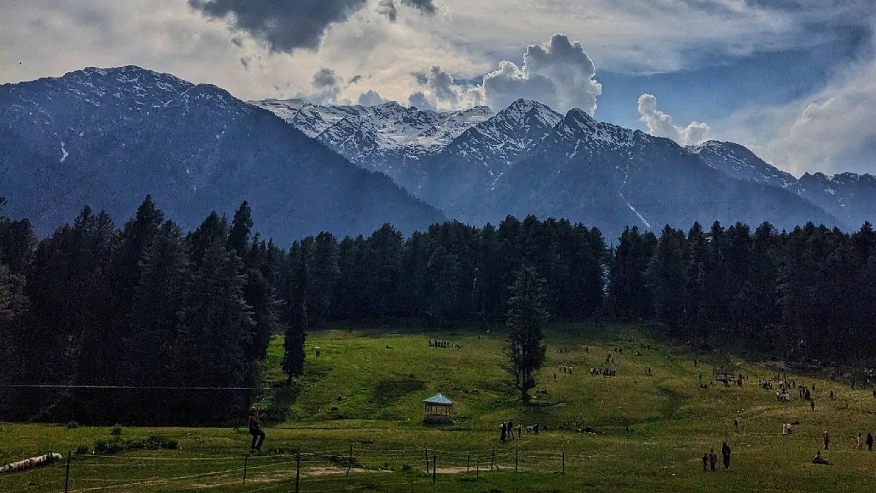पहलगाम हल्ल्यात महाराष्ट्रातील 3 जणांचा मृत्यू, मृत आणि जखमी व्यक्तींच्या नावांची यादी समोर