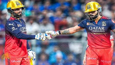 MI vs RCB : विराट-पाटीदारची अर्धशतकी खेळी, जितेशचा फिनिशिंग टच, मुंबईसमोर 222 धावांचं आव्हान