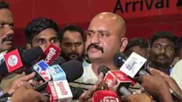 वाल्मिक कराडच्या एन्काऊंटरबाबत दावा करणारे पोलीस अधिकारी रणजित कासले बडतर्फे