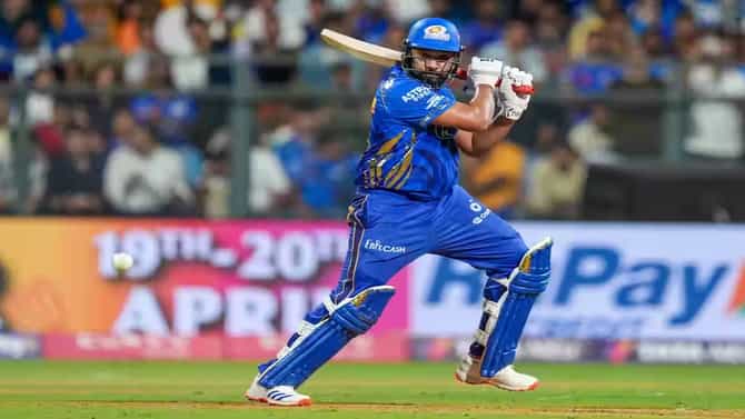 MI vs SRH : रोहित शर्माचा वानखेडे स्टेडियममध्ये कीर्तीमान, अशी कामगिरी करणारा पहिलाच