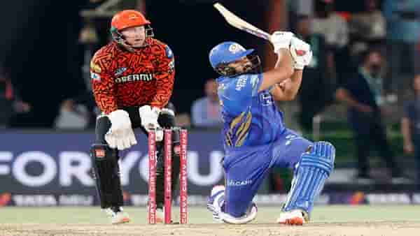 SRH vs MI : रोहित शर्माची कडक खेळी, मुंबईचा सलग चौथा विजय, हैदराबादला 7 विकेट्सने लोळवलं