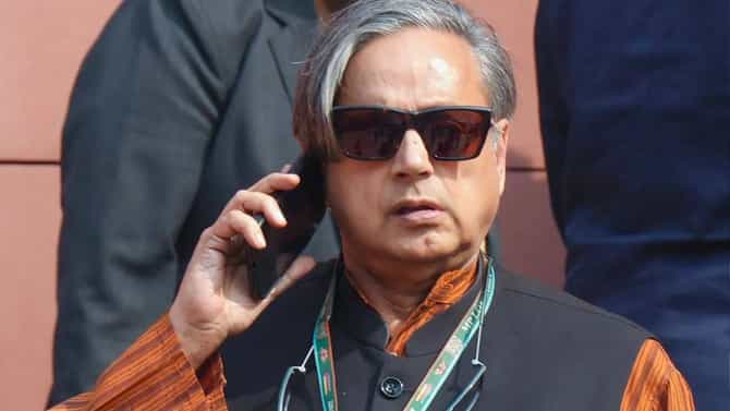 Shashi Tharoor : रक्त वाहिलं तर ते..., बिलावल भुट्टोच्या धमकीला शशी थरूर यांच्याकडून एकदम परफेक्ट डिप्लोमॅटिक उत्तर