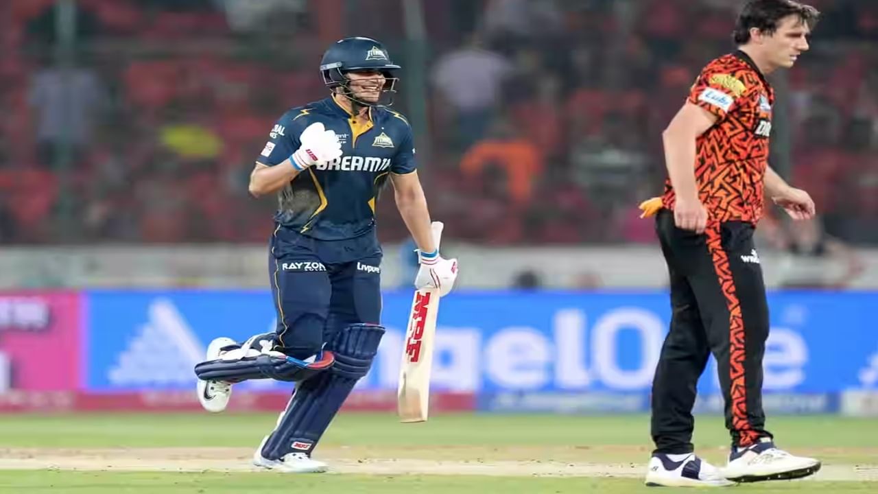 SRH vs MI : कॅप्टन शुबमन गिलची अर्धशतकी खेळी, गुजरातची विजयी हॅटट्रिक, हैदराबादचा सलग चौथा पराभव SRH vs MI : कॅप्टन शुबमन गिलची अर्धशतकी खेळी, गुजरातची विजयी हॅटट्रिक, हैदराबादचा सलग चौथा पराभव