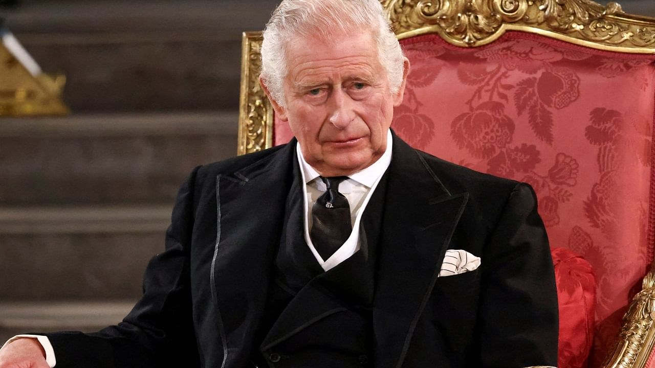 99 टक्के लोकांना माहिती नाही, किंग चार्ल्स ब्रिटनसह 15 देशांचे राजा, तिथले सरकार पाडू शकता 99 टक्के लोकांना माहिती नाही, किंग चार्ल्स ब्रिटनसह 15 देशांचे राजा, तिथले सरकार पाडू शकता