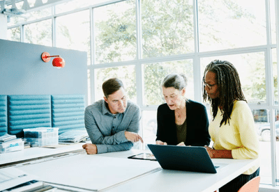 इंटरव्ह्यूमध्ये इंग्रजी बोलण्यात अडचण येते? या वाक्यांनी तुमचं काम सोपं होईल!