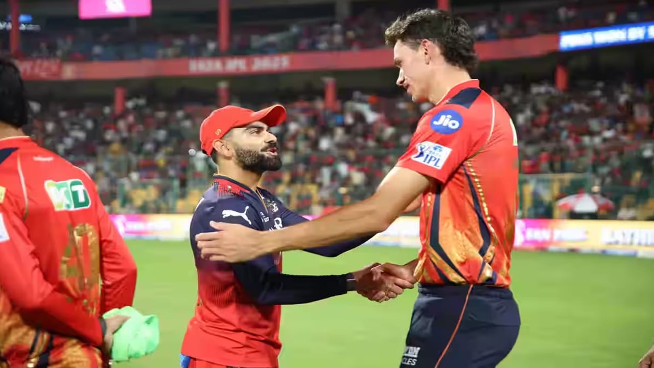 RCB vs PBKS : पंजाबसाठी विजयानंतर गूड न्यूज, आरसीबीला तिसऱ्या पराभवानंतर मोठा झटका RCB vs PBKS : पंजाबसाठी विजयानंतर गूड न्यूज, आरसीबीला तिसऱ्या पराभवानंतर मोठा झटका