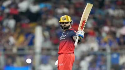 Virat Kohli : किंग कोहलीचा वानखेडेत विराट कारनामा, अशी कामगिरी करणारा पहिलाच भारतीय