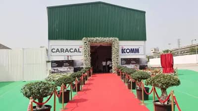 Hyderabad : काराकल – आयकॉम भागीदारीतून अत्याधुनिक लघु शस्त्रास्त्र उत्पादन केंद्राचे उद्घाटन