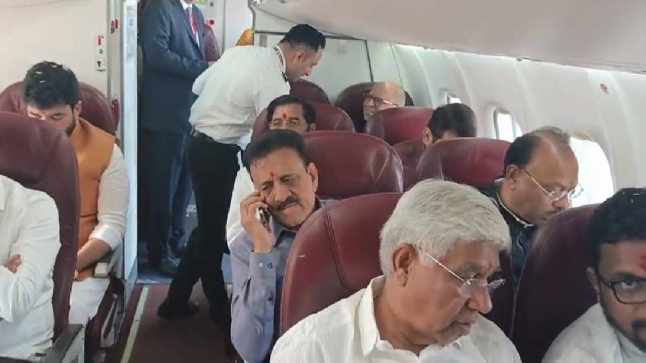 पश्चिम विदर्भातील अमरावती, अकोला, बुलढाणा, यवतमाळ आणि वाशिम जिल्ह्यातील नागरिकांना विमानाच्या माध्यमातून मुंबईत लवकर पोहोचता येईल. आधी मुंबईला विमानाने जायचे झाल्यास अमरावतीवरून नागपूरला जावे लागायचे. त्यासाठी दीडशे किलोमीटर प्रवास करावा लागायचा. परंतु आता हा प्रवास वाचणार आहे. त्यामुळे प्रवाशांचे साडेतीन तास वाचणार आहेत.