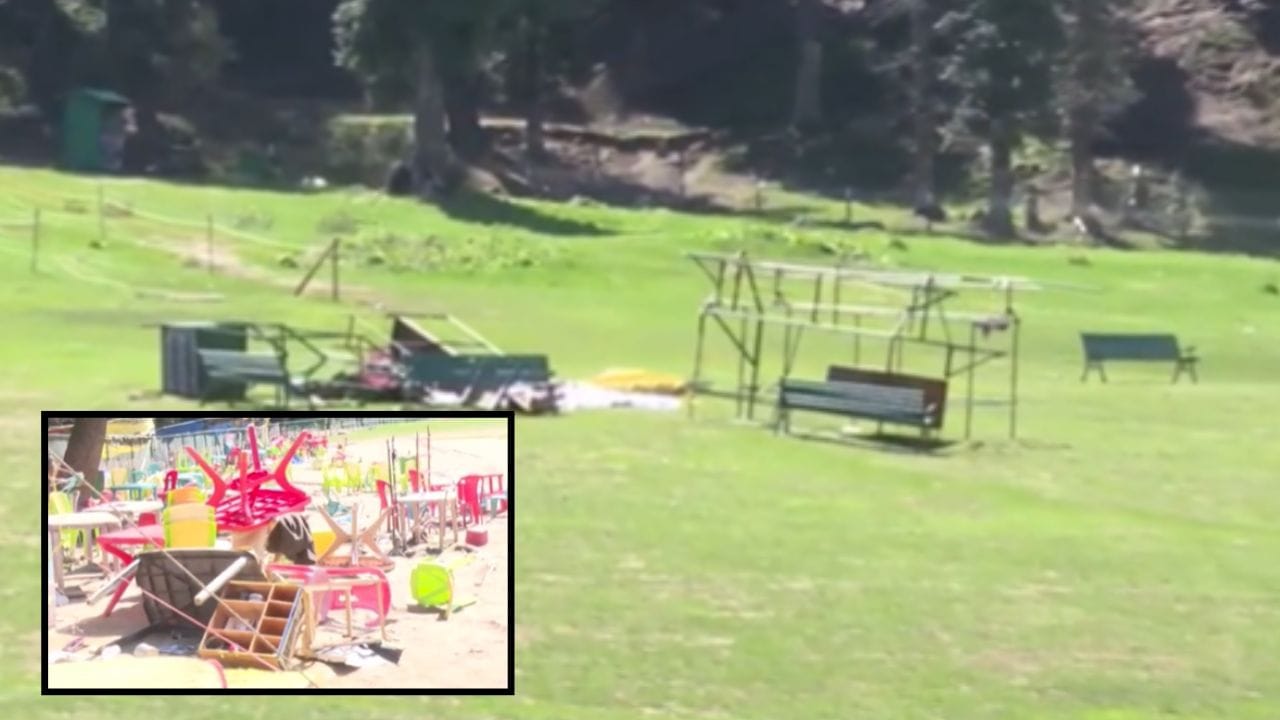 अर्धवट खाल्लेले पदार्थ, खेळण्या अन् भयाण शांतता; बैसरन खोऱ्यातून टीव्ही9 मराठीचा ग्राऊंड रिपोर्ट अर्धवट खाल्लेले पदार्थ, खेळण्या अन् भयाण शांतता; बैसरन खोऱ्यातून टीव्ही9 मराठीचा ग्राऊंड रिपोर्ट