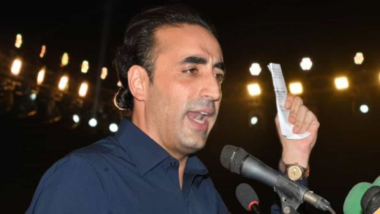 Bilawal Bhutto : भारताला पोकळ धमक्या देणाऱ्या पाक लष्कर प्रमुखानंतर बिलवाल भुट्टोच्या कुटुंबाने पाकिस्तानमधून ठोकली धूम...