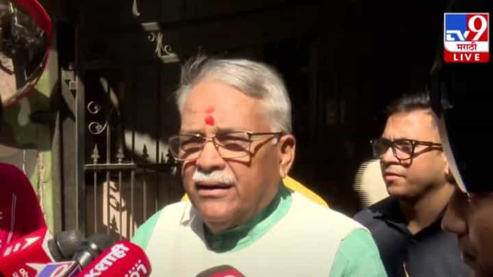 Chandrakant Khaire : 'आता सगळं ओक्के...वाद कुठे होता?', दानवेंवर काल खैरे भडकले आज गळाभेट घेणार? Chandrakant Khaire : 'आता सगळं ओक्के...वाद कुठे होता?', दानवेंवर काल खैरे भडकले आज गळाभेट घेणार?