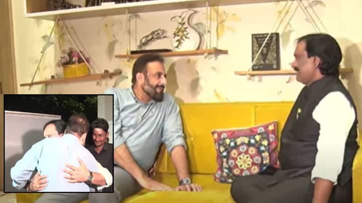 Jalil - Danve Meeting : जेव्हा इम्तियाज जलील अंबादास दानवेंना मिठी मारतात.. Jalil - Danve Meeting : जेव्हा इम्तियाज जलील अंबादास दानवेंना मिठी मारतात..