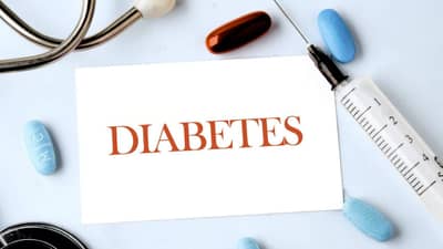 Sugar and diabetes :साखर खाल्ल्याने मधुमेह होतो का? तज्ज्ञांकडून जाणून घ्या