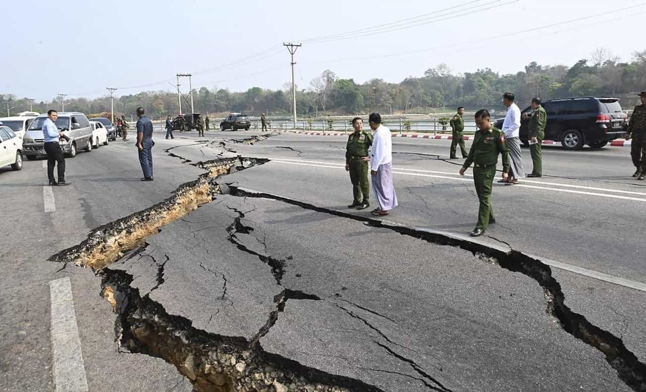 म्यानमार आणि थायलंडला झालेल्या भूकंपामागची कारणे काय ?