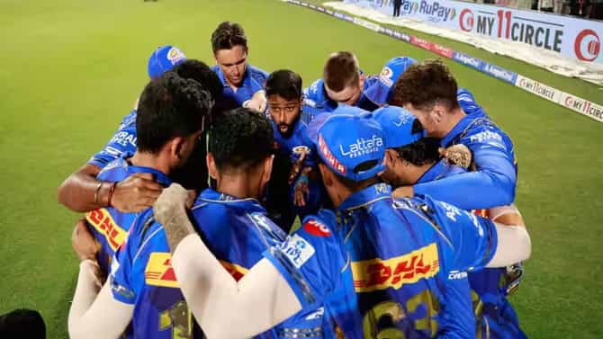 IPL 2025 Playoff : प्लेऑफमध्ये पोहोचण्याठी मुंबई इंडियन्सला अजून किती सामने जिंकावे लागतील?