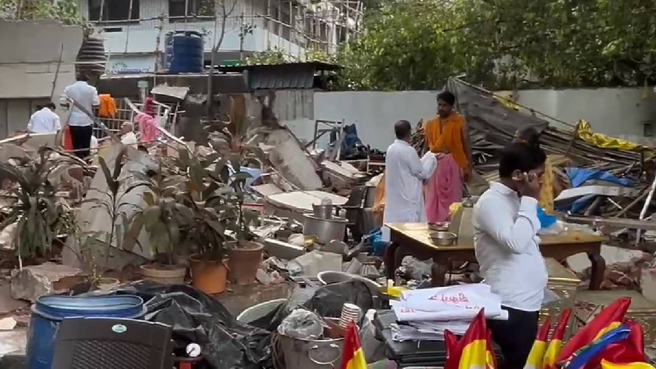 या प्रकरणात दोषी अधिकाऱ्यांवर कारवाई करण्याची मागणी करण्यात येत आहे.