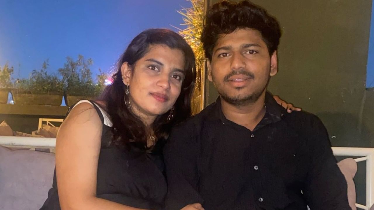 प्रेमविवाहाचा भयंकर शेवट, पुन्हा सैराटची पुनरावृत्ती, हळदीसाठी आलेल्या मुलीसह जावयावर सासऱ्याचा... प्रेमविवाहाचा भयंकर शेवट, पुन्हा सैराटची पुनरावृत्ती, हळदीसाठी आलेल्या मुलीसह जावयावर सासऱ्याचा...