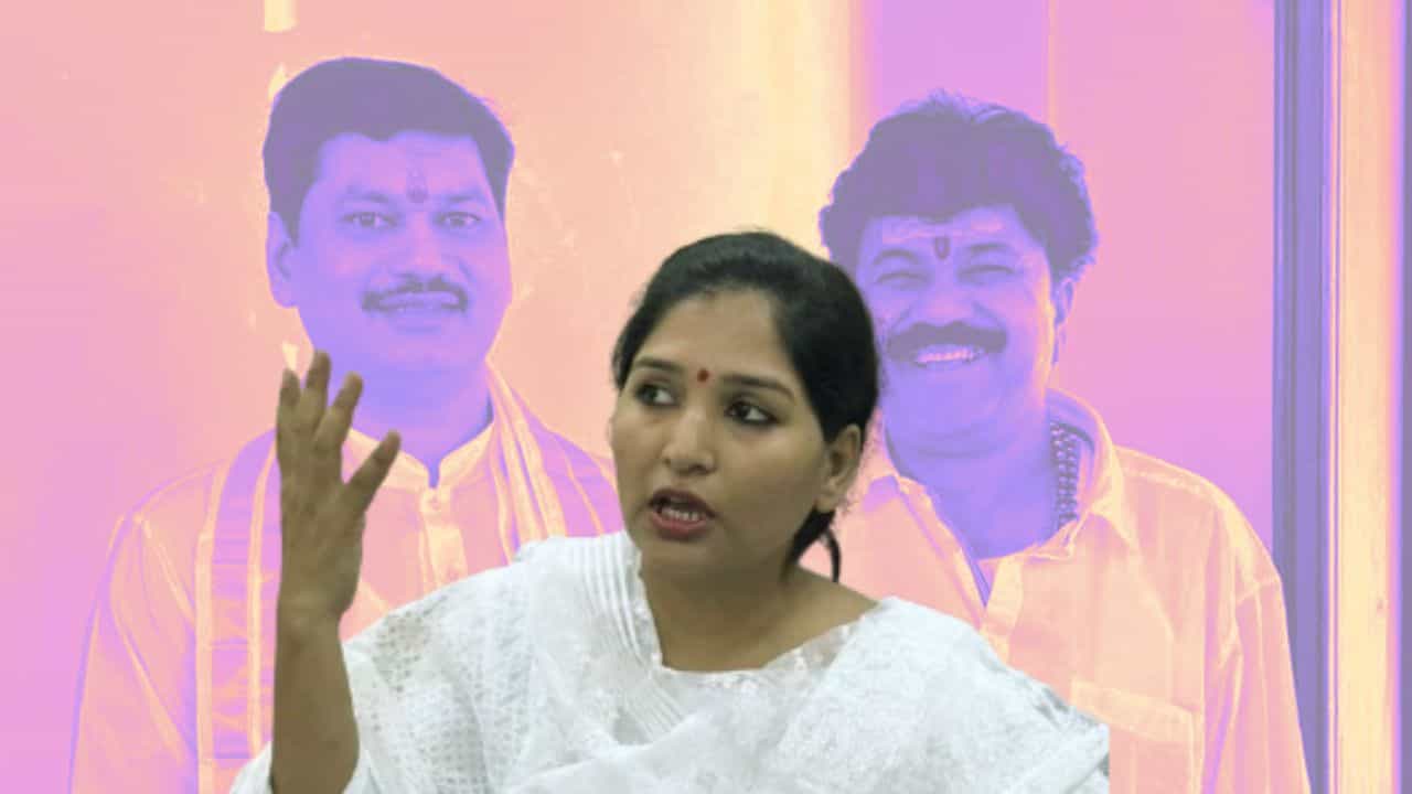 Karuna Sharma : वाल्मिक कराडच्या एन्काउंटरच्या सुपारीबाबत खरं असू शकतं; करुणा शर्मा स्पष्टच बोलल्या