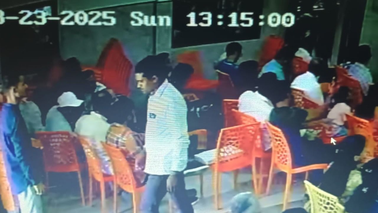 यानंतर त्याने तब्बल २१ गुन्ह्यांची कबुली पोलिसांकडे दिली आहे. विशेष म्हणजे, त्याने केवळ कोल्हापूर जिल्ह्यातच नव्हे तर पुणे, सांगली आणि सातारा येथील लग्न समारंभांमध्येही चोऱ्या केल्या आहेत.