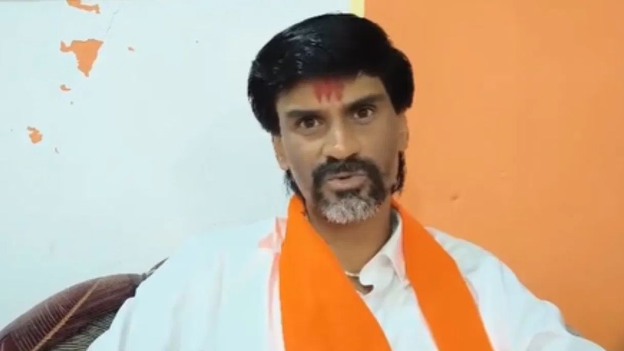 नामदेवशास्त्रींकडून धनंजय मुंडेंची पाठराखण, जरांगे पाटलांची पहिली प्रतिक्रिया म्हणाले गालावरून वारं...