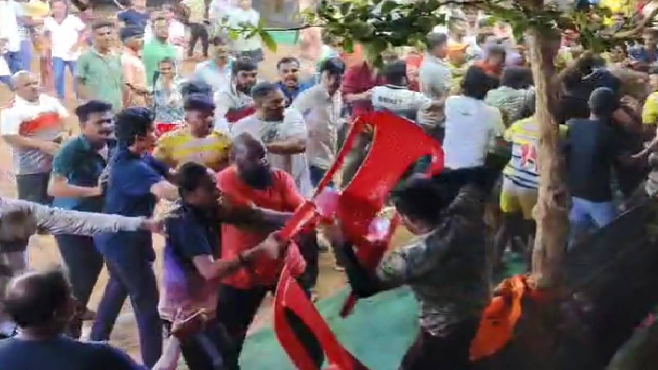 काल स्पर्धेचा तिसरा दिवस होता आणि याच तिसऱ्या दिवशी रात्री दोन गटात हाणामारी झाल्याची माहिती आहे. मैदानात शिवीगाळ करण्यात आली. 