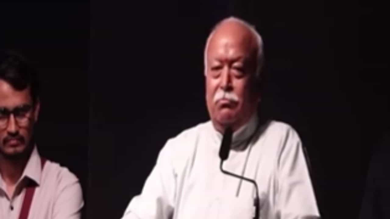 Mohan Bhagwat : जगात एकच मानव धर्म आहे, त्यालाच हिंदू धर्म म्हणतात - मोहन भागवत