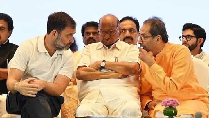 'पहलगाम'वरून महाविकास आघाडीतील मतभेद उघड, शाहांच्या राजीनाम्यावर पवार अन् राऊतांचं वेगळं मत 'पहलगाम'वरून महाविकास आघाडीतील मतभेद उघड, शाहांच्या राजीनाम्यावर पवार अन् राऊतांचं वेगळं मत