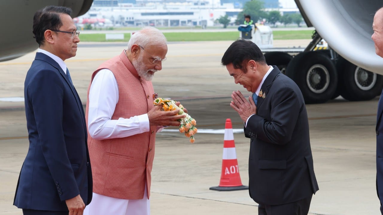 पंतप्रधान मोदी हे थायलंडमध्ये सहाव्या बिम्सटेक शिखर परिषदेत सहभागी होण्यासाठी आले आहेत. पंतप्रधान मोदींनीही थाय रामायणाची प्रसिद्ध कथा 'रामकियेन' वर आधारित एक उत्कृष्ट सांस्कृतिक कार्यक्रम पाहिला.