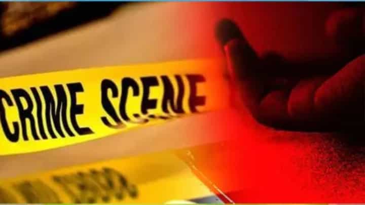 Navi Mumbai Crime : प्रायव्हेट व्हिडीओ काढले, वारंवार शरीरसुखाची मागणी केली; संतप्त तरुणीने त्याचं काम तमाम केलं Navi Mumbai Crime : प्रायव्हेट व्हिडीओ काढले, वारंवार शरीरसुखाची मागणी केली; संतप्त तरुणीने त्याचं काम तमाम केलं