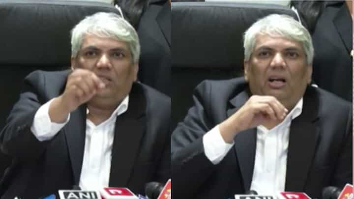Adv. Nilesh Ojha : वकील निलेश ओझा यांना कोर्टाने फटकारलं Adv. Nilesh Ojha : वकील निलेश ओझा यांना कोर्टाने फटकारलं