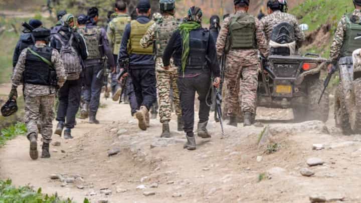 Pahalgam Attack Update : मोठी बातमी! पहलगाम हल्ल्यातील दहशतवाद्यांना लष्कराने घेरलं; सुत्रांची माहिती Pahalgam Attack Update : मोठी बातमी! पहलगाम हल्ल्यातील दहशतवाद्यांना लष्कराने घेरलं; सुत्रांची माहिती