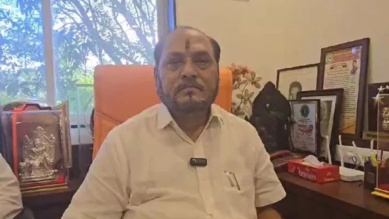 ...तेव्हाच मोठी चूक झाली; ठाकरे बंधूंच्या युतीवर रामदास कदम यांचं मोठं वक्तव्य ...तेव्हाच मोठी चूक झाली; ठाकरे बंधूंच्या युतीवर रामदास कदम यांचं मोठं वक्तव्य