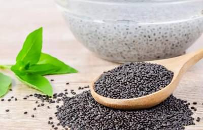 उन्हाळ्यात सब्जा बिया खाण्याचे 5 सोपे ट्रिक्स, तुमच्या आरोग्याला होईल दुप्पट फायदा